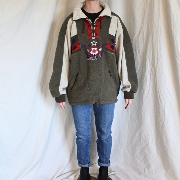 90s Vintage Silvy Fleece Pullover - Picture 4 of 5